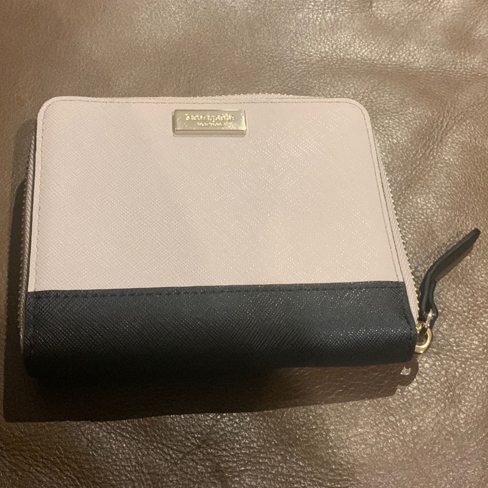 Kate Spade New York Wallet